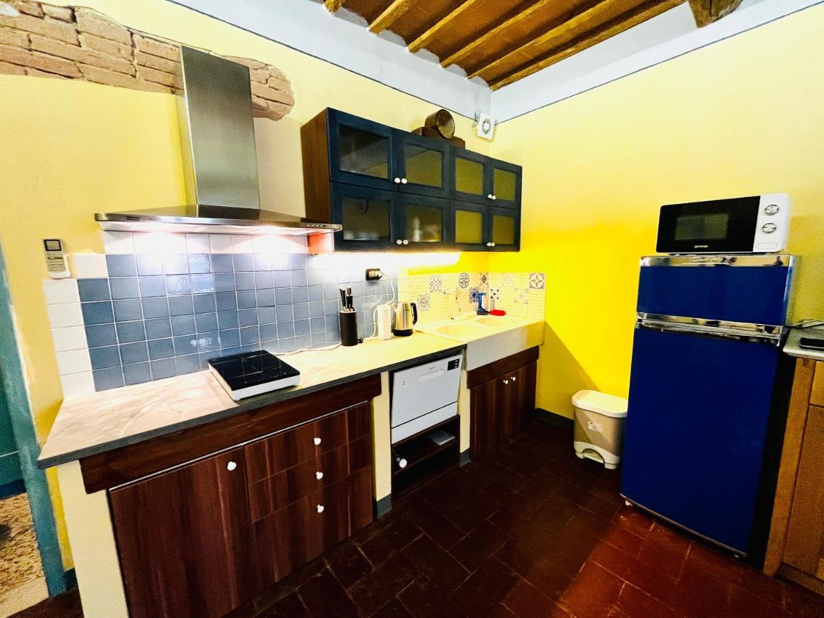 Turquoise Rose Apartment 페치올리 외부 사진